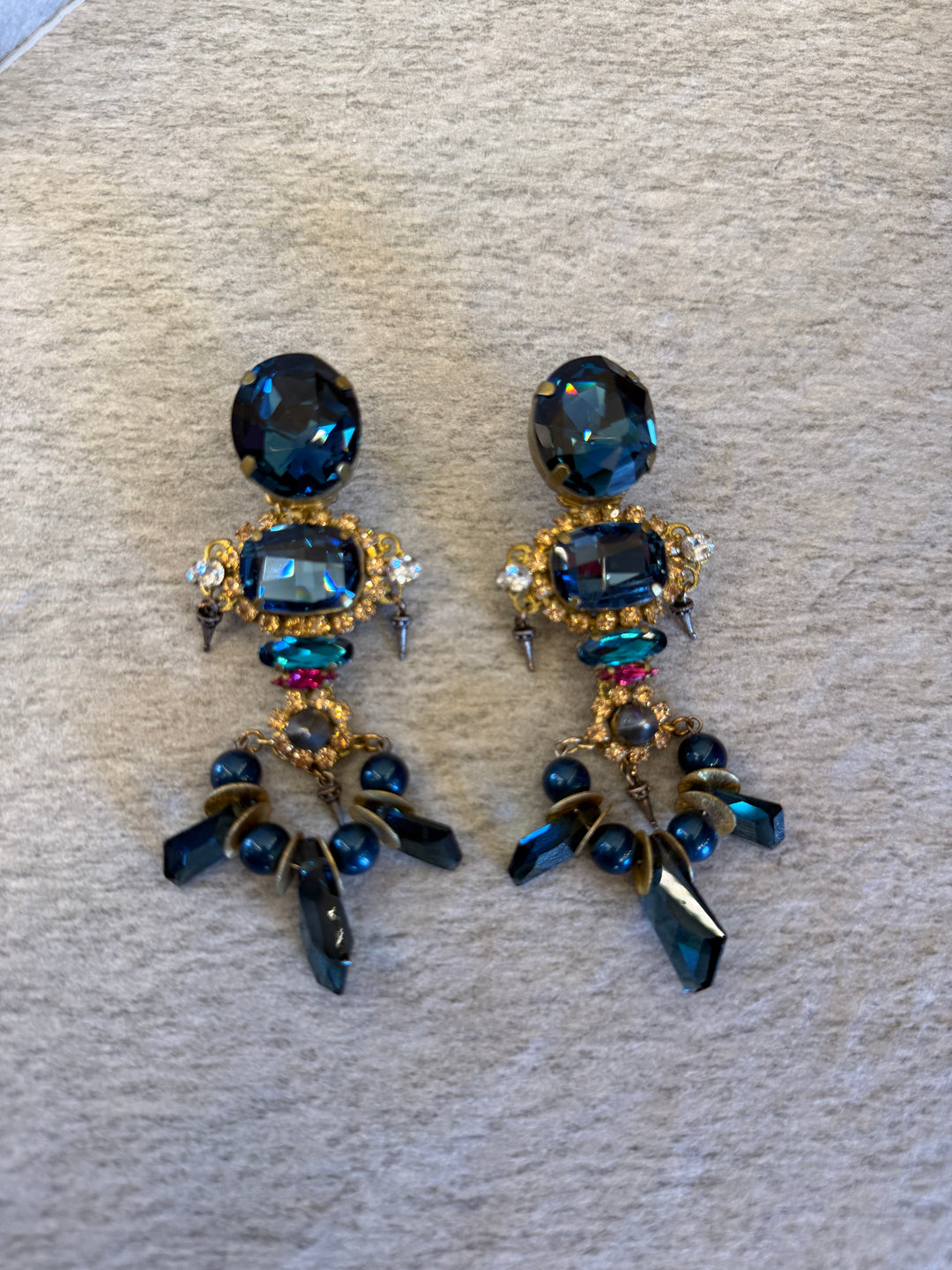 Reyna Earrings - UNIQUE