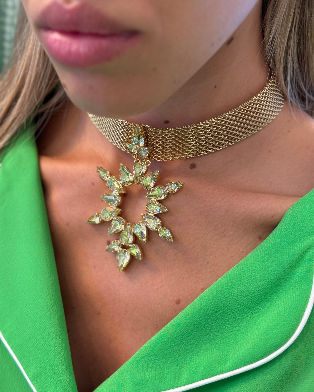 Dew Choker