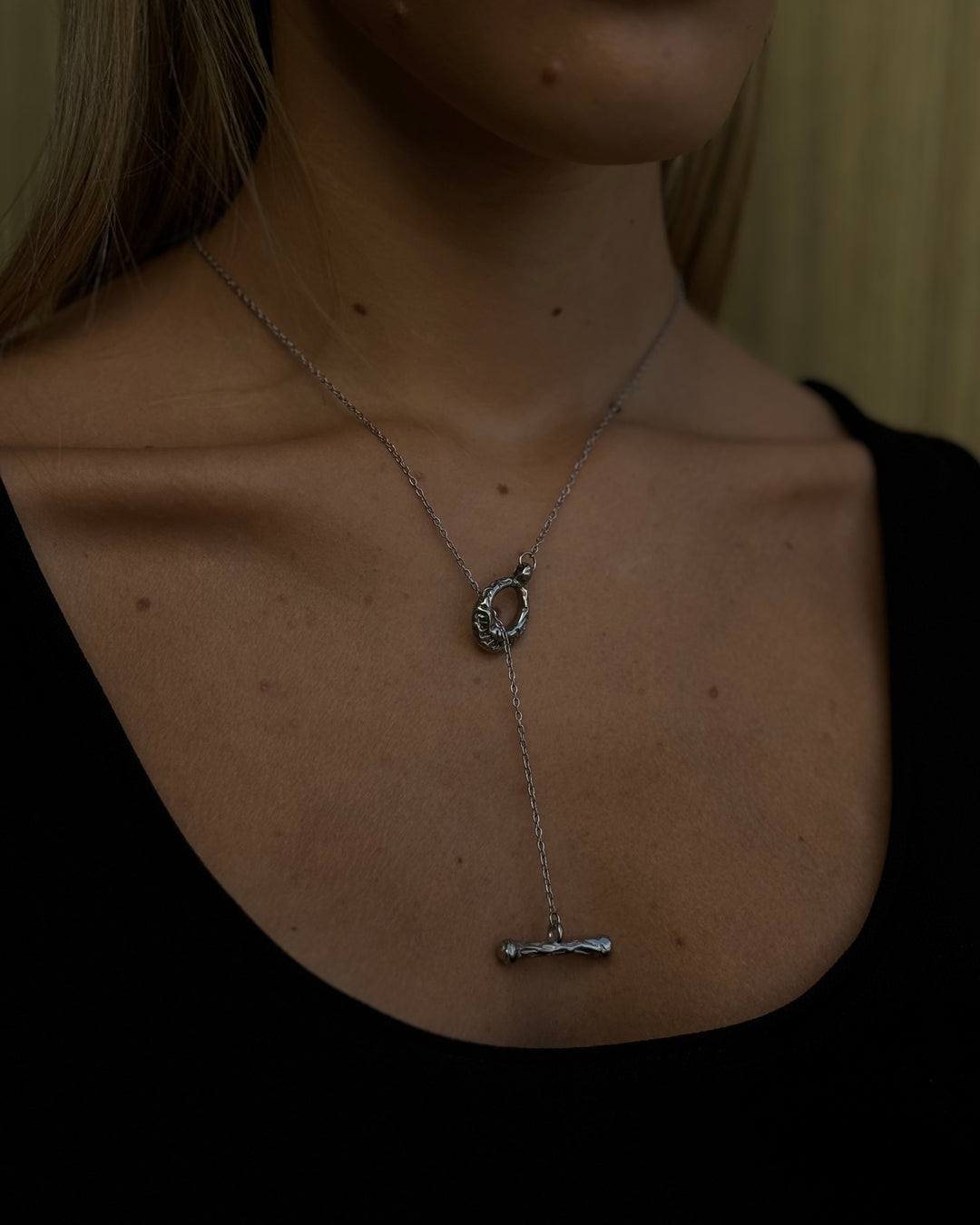 Tiny Clasp Necklace