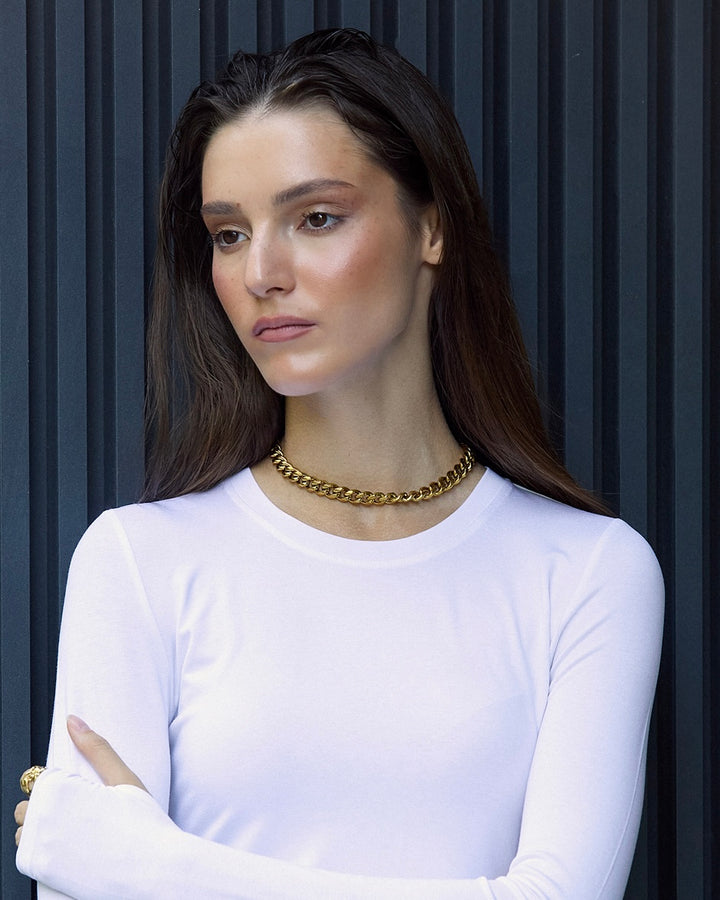 <tc>Bold Pearl Choker</tc>