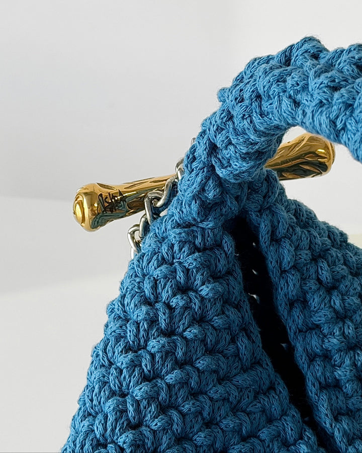 Crossbody Clasp Bag - Blue