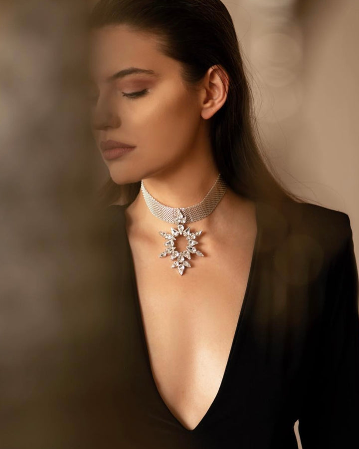 Dew Choker