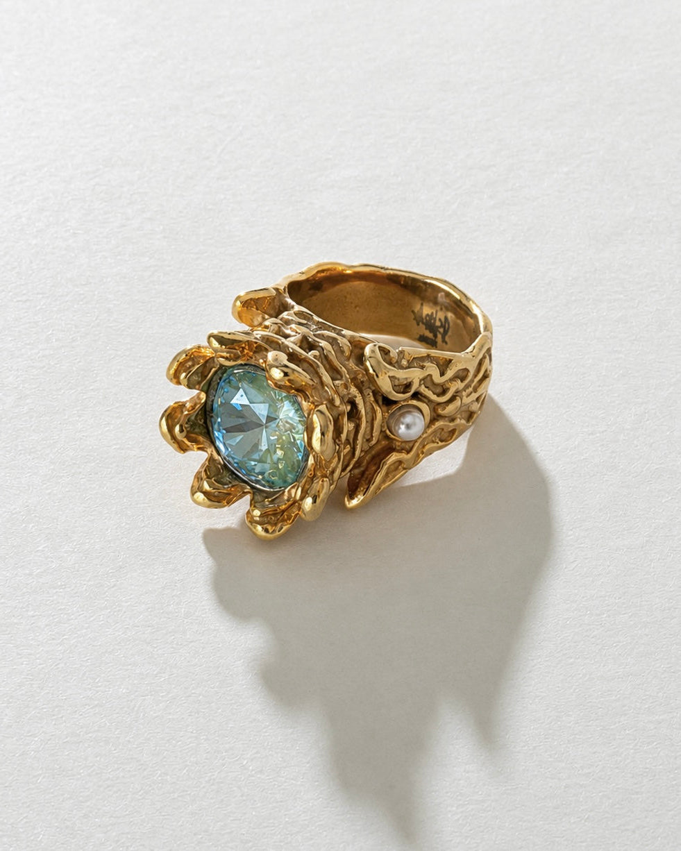 Crystal Royal Ring - Gold Steel