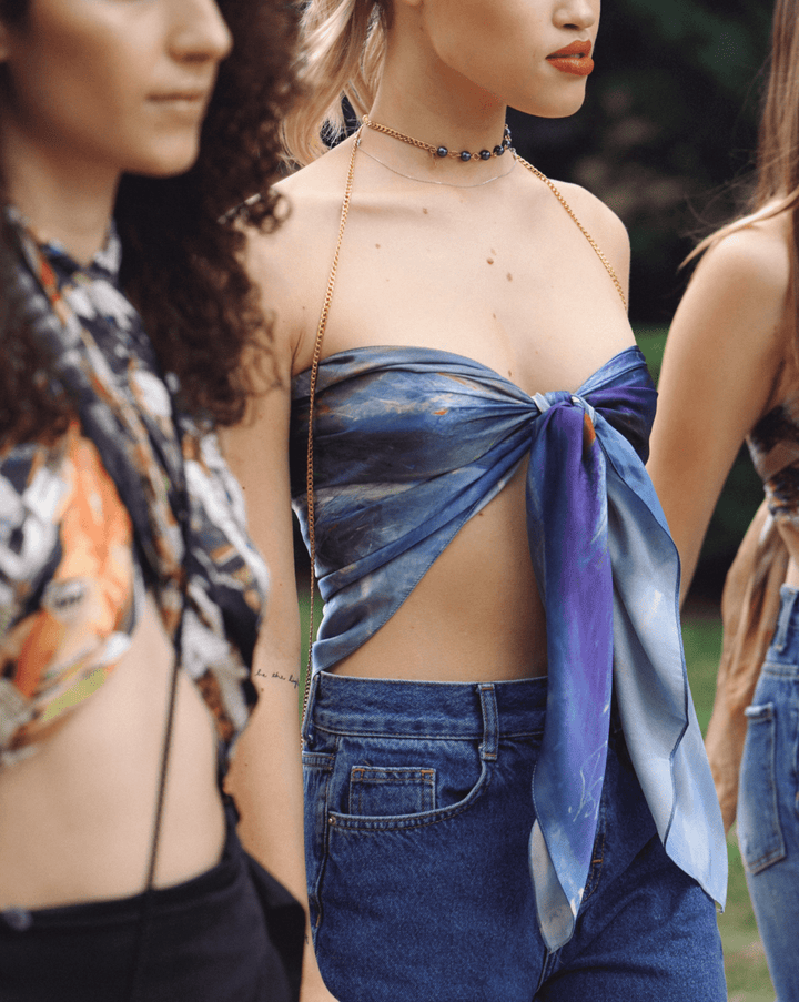 Discrete Pleasures Scarf