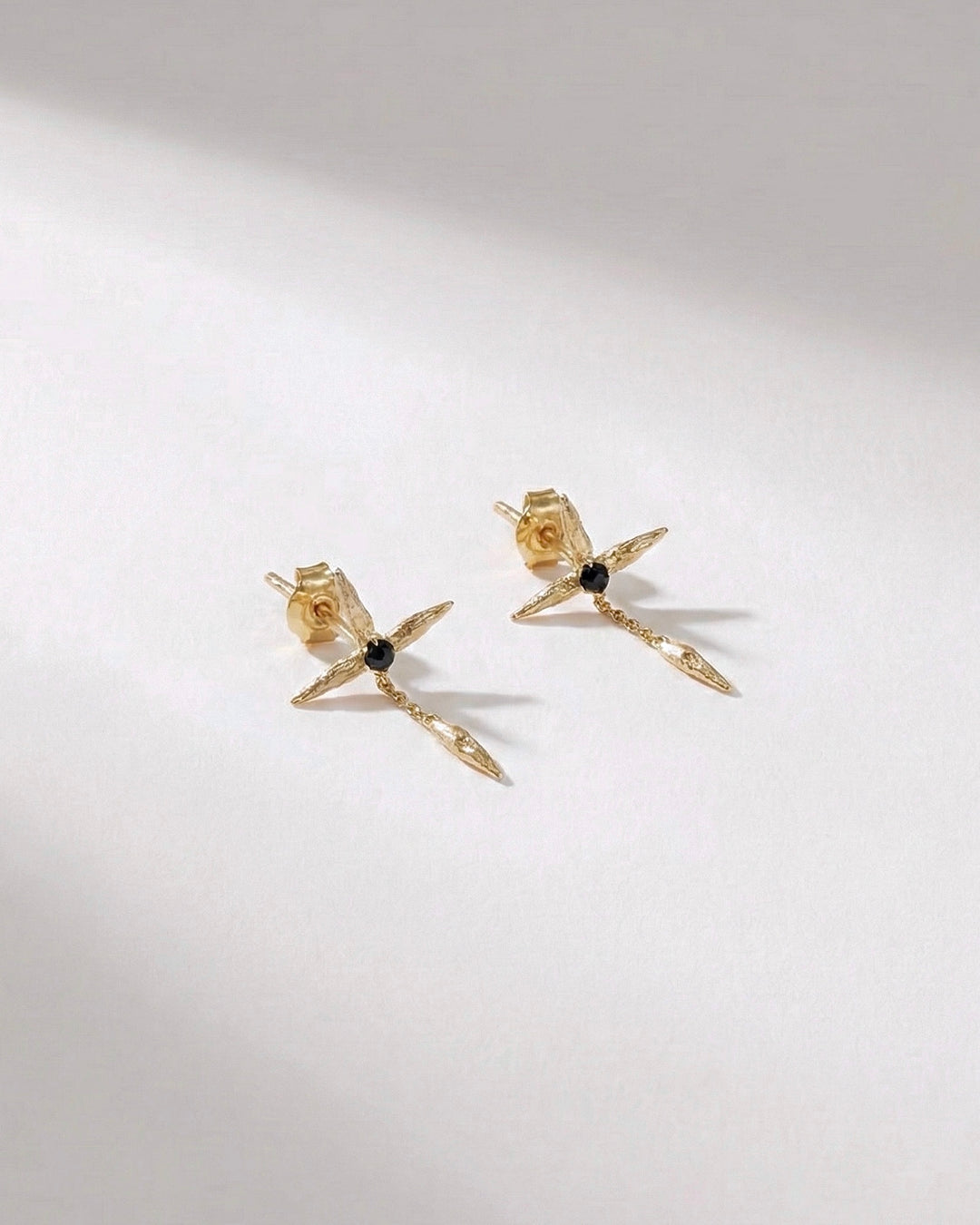 Freedom Pearl Necklace & Earrings Set