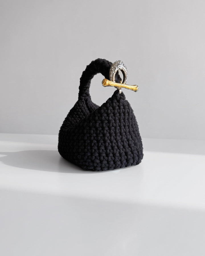 Gigi Clasp Bag - Black