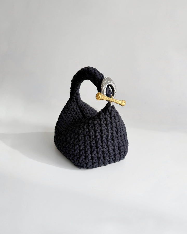 Gigi Clasp Bag - Black