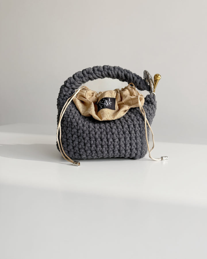 Gigi Clasp Bag - Grey