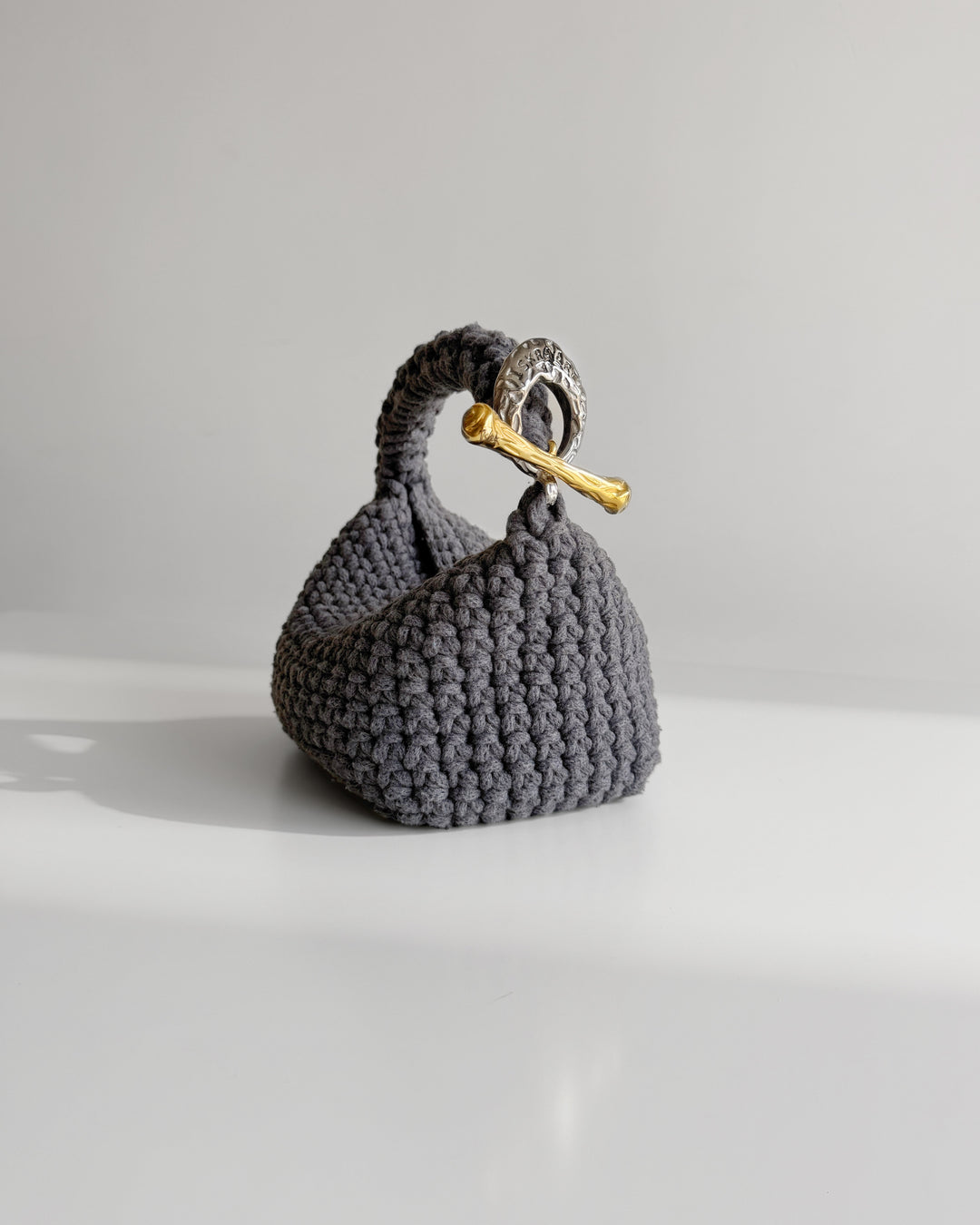Gigi Clasp Bag - Grey
