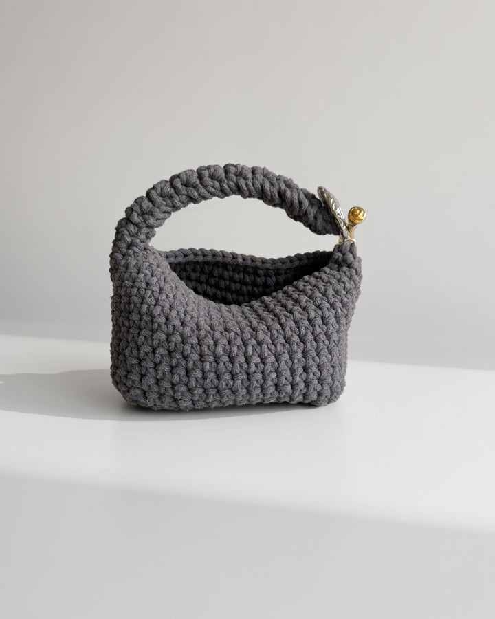 Gigi Clasp Bag - Grey