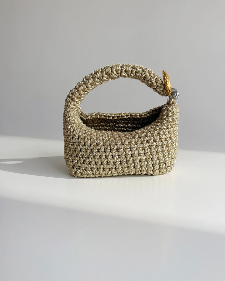 Gigi Clasp Bag - Metallic Gold