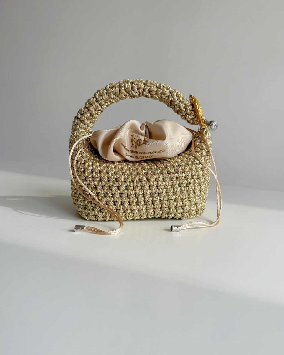 Gigi Clasp Bag - Metallic Gold