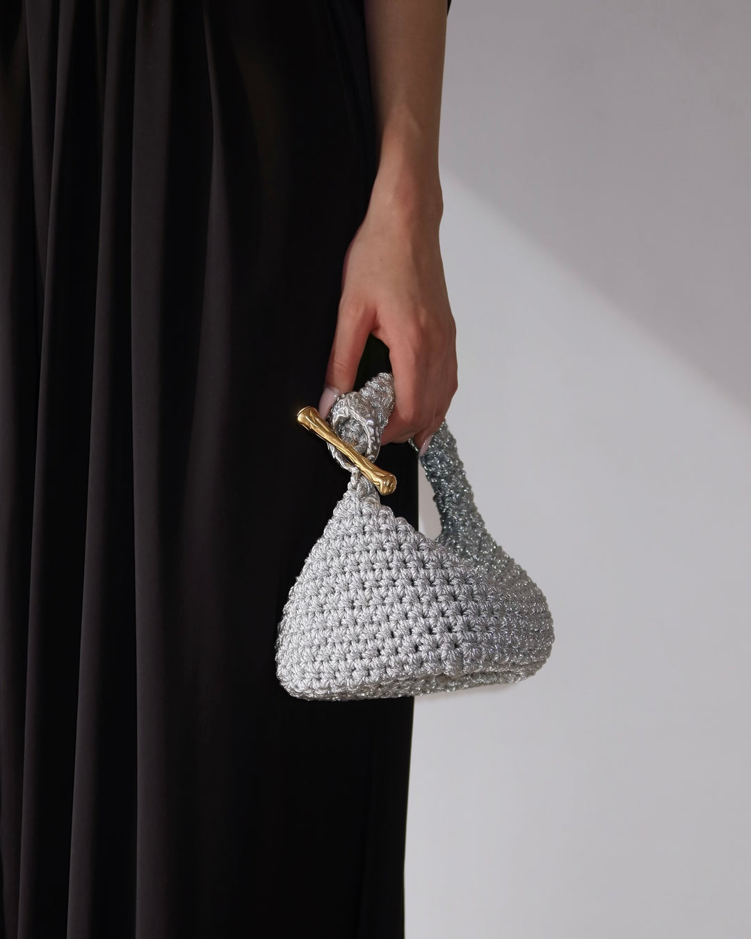 Gigi Clasp Bag - Metallic Silver