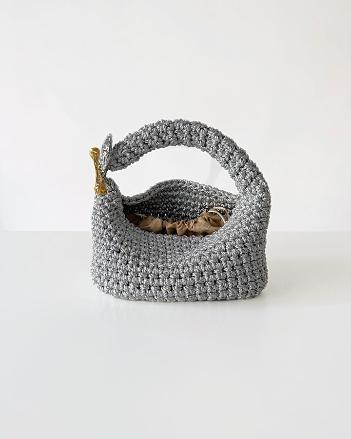 Gigi Clasp Bag - Metallic Silver