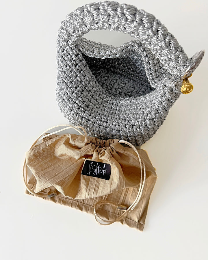 Gigi Clasp Bag - Metallic Silver