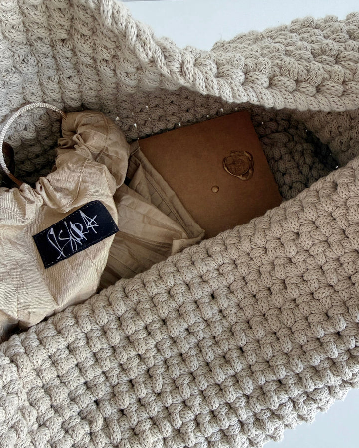 Gigi Clasp Bag - Sand