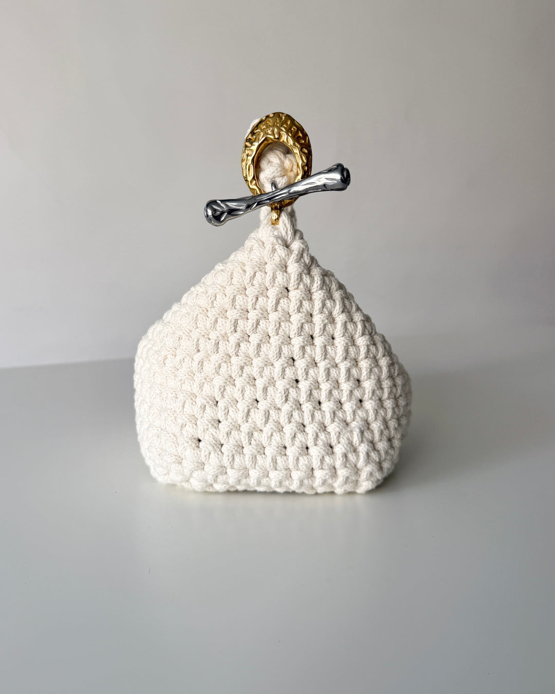 Gigi Clasp Bag - White