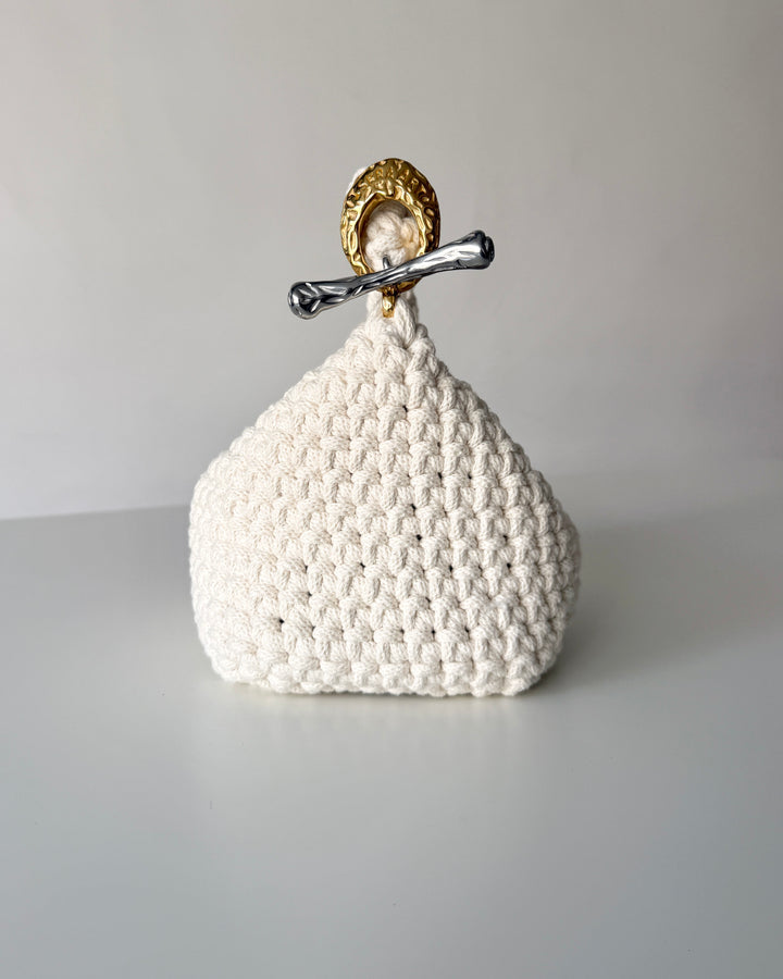 Gigi Clasp Bag - White