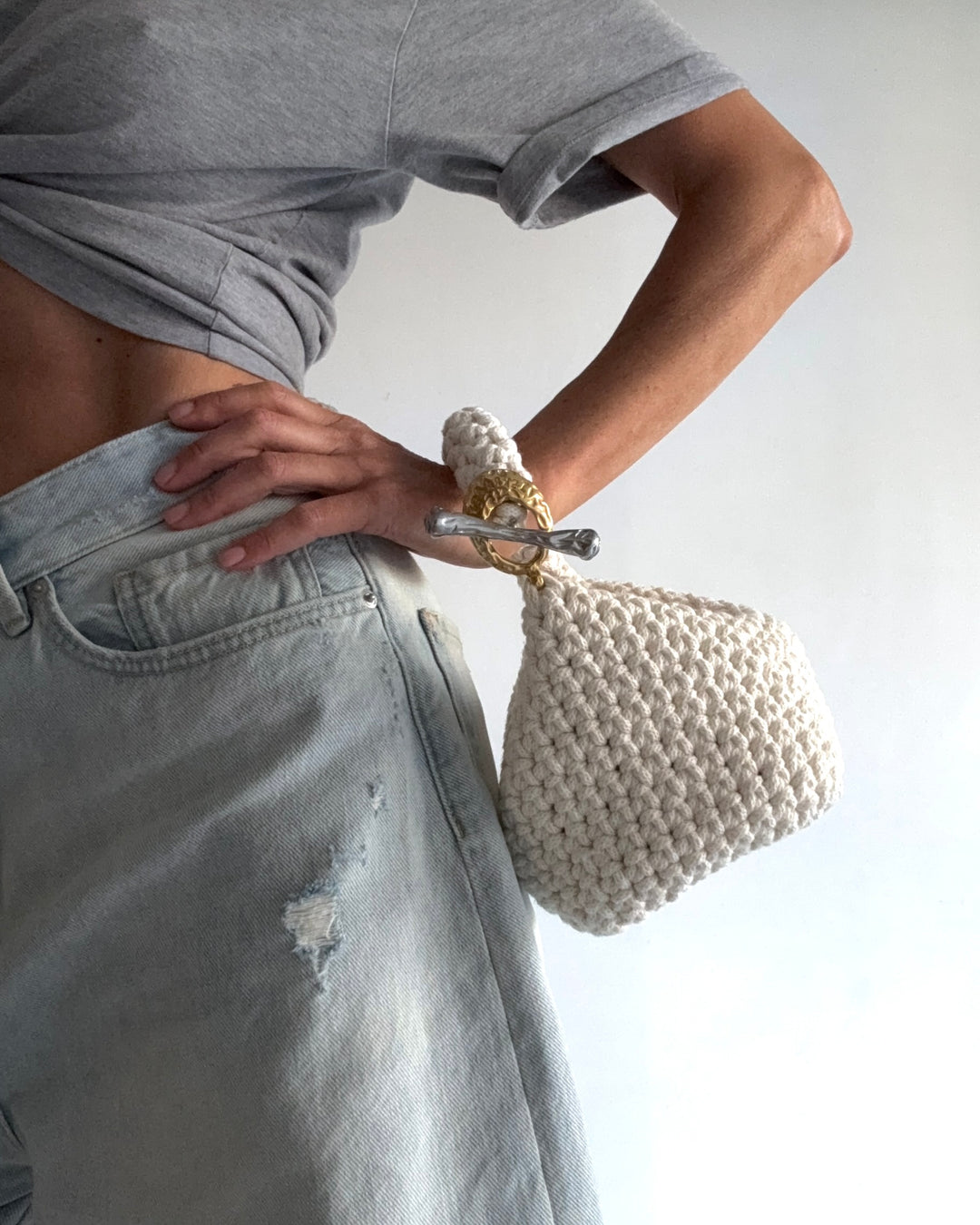 Gigi Clasp Bag - White