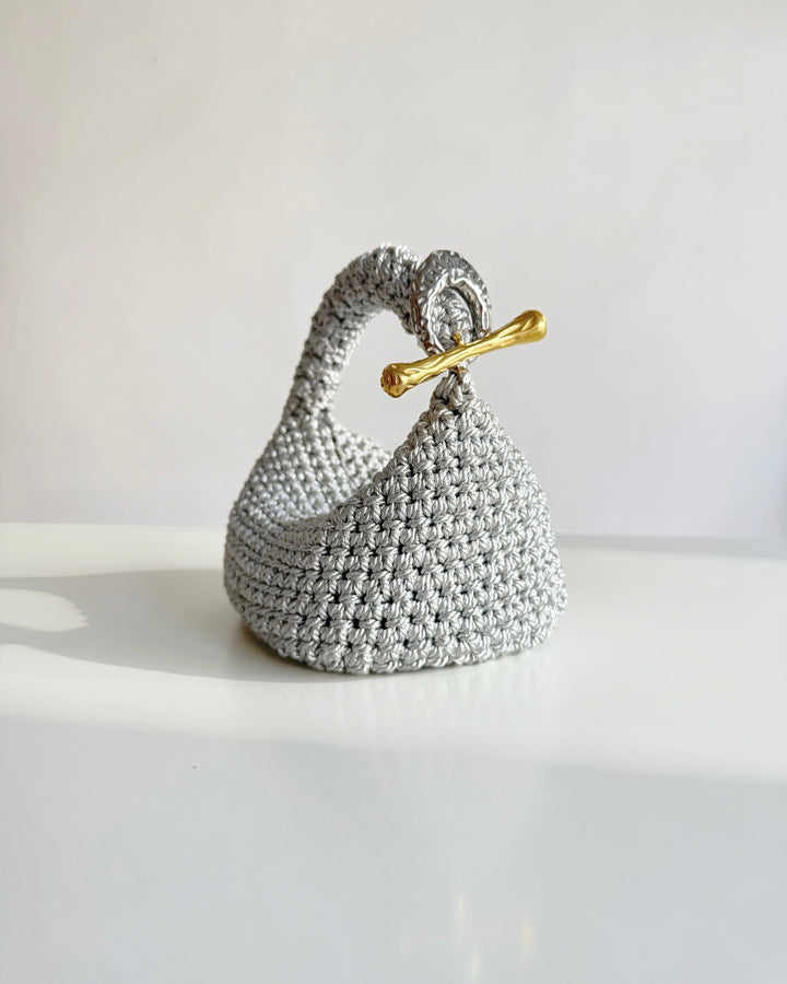 Gigi Clasp Bag - Metallic Silver