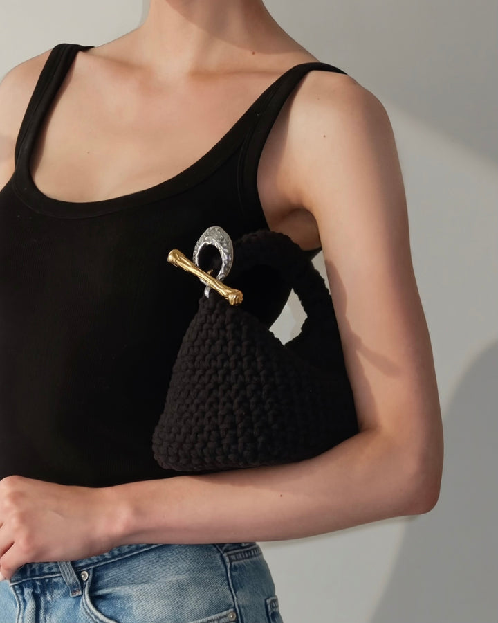 Gigi Clasp Bag - Black