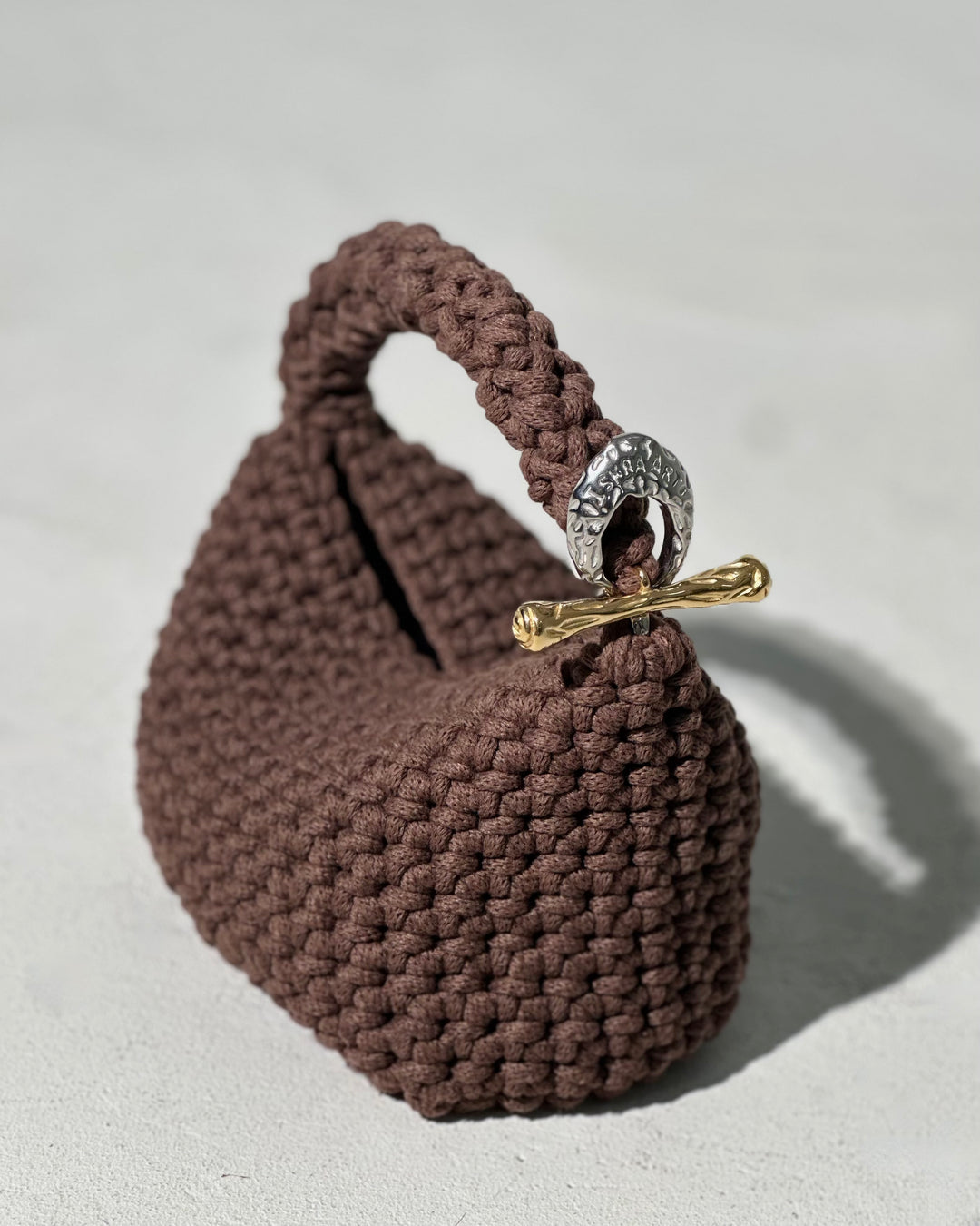 Small Gigi Clasp Bag - Brown