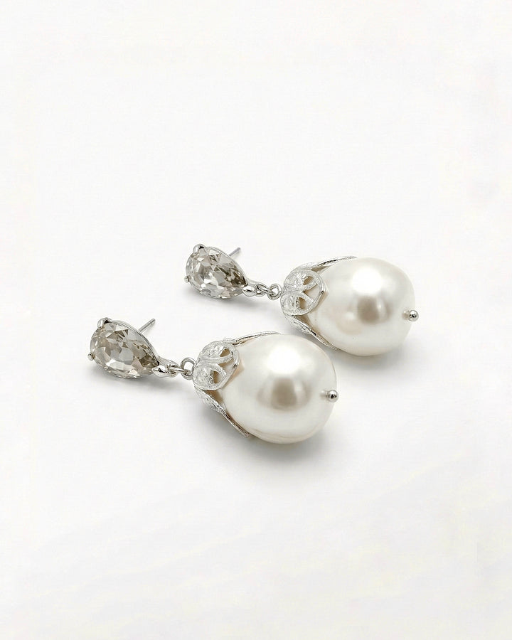 Gothic Grande Pearl Earrings