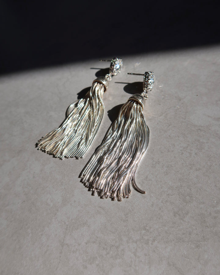 <tc>Обеци Silver Tassels</tc>