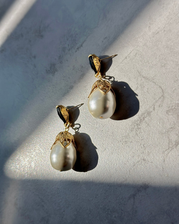 Gothic Grande Pearl Earrings