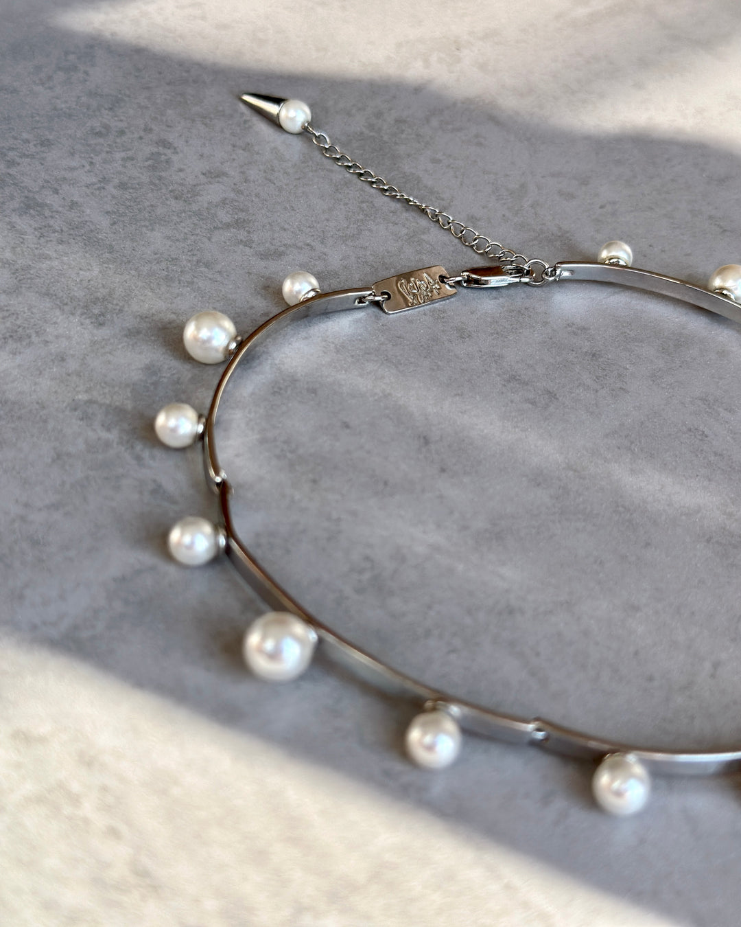 Pearl Magic Choker