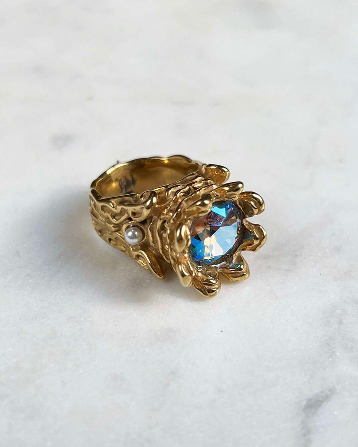 Crystal Royal Ring - Gold