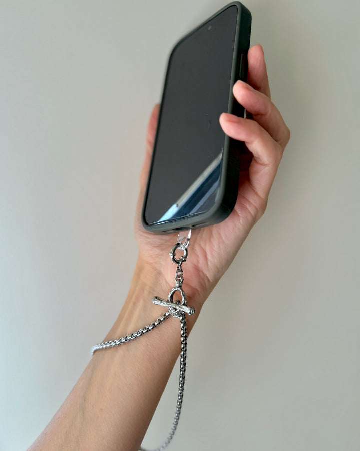 The Clasp - Phone Holder