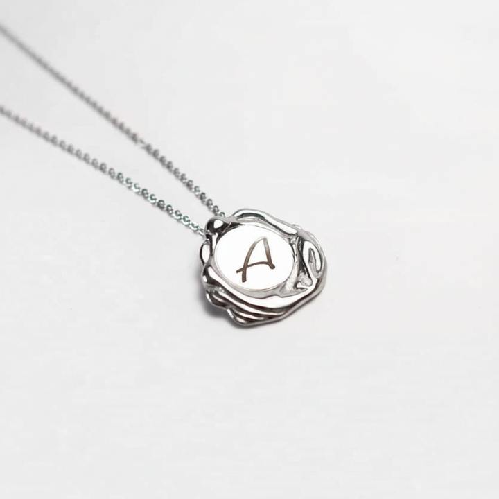 Liquify Medallion - Personalise Engraving