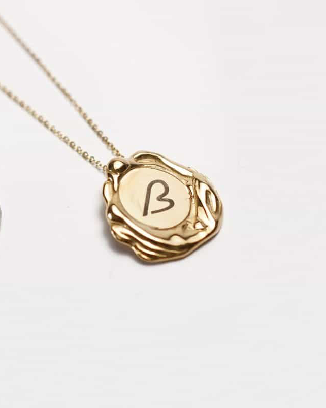 Liquify Medallion - Personalise Engraving