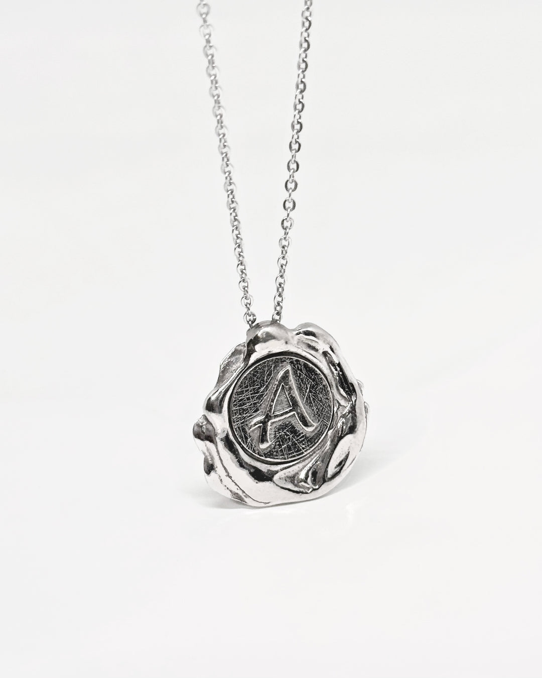 Liquify Medallion