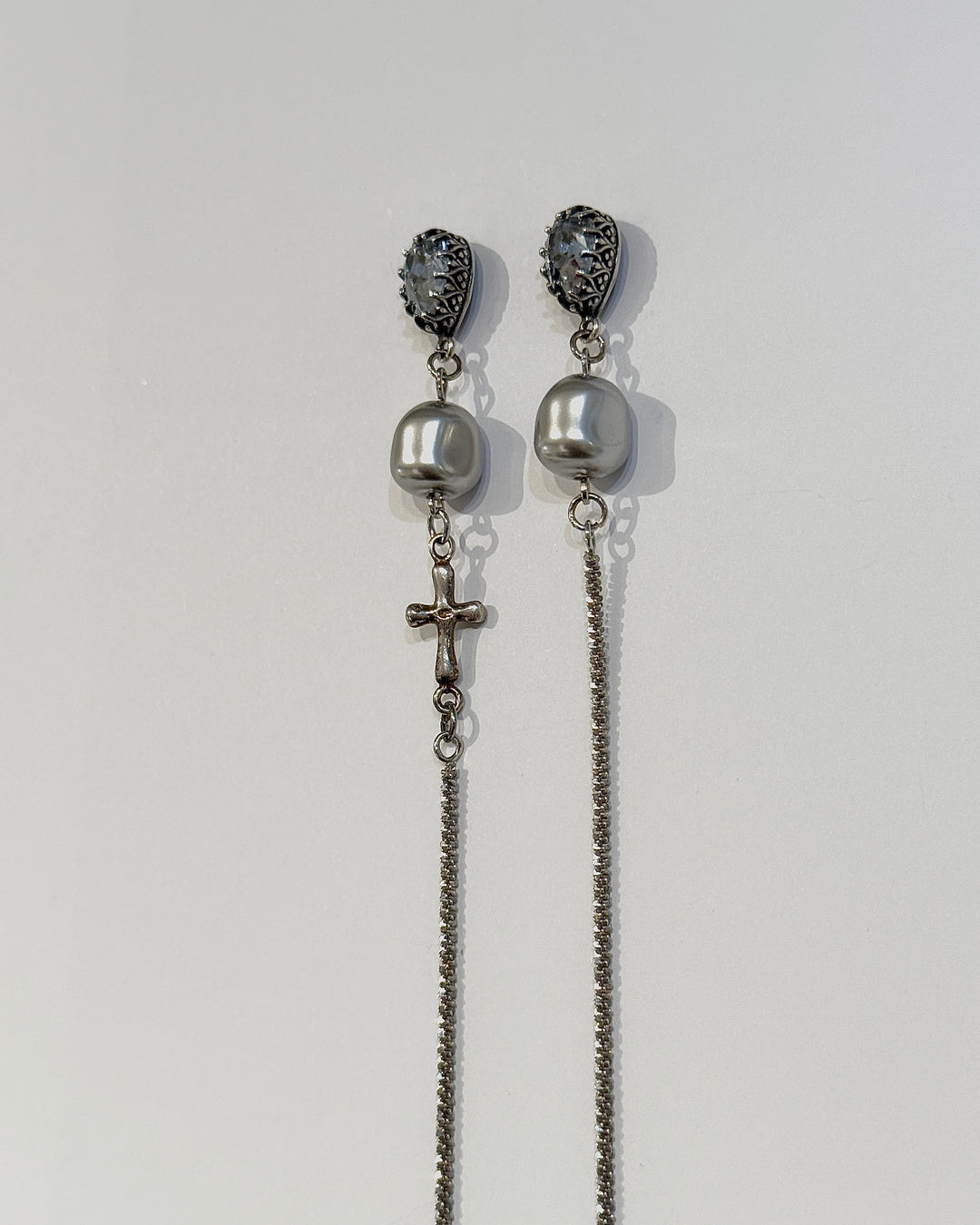 Realic Treads Earrings