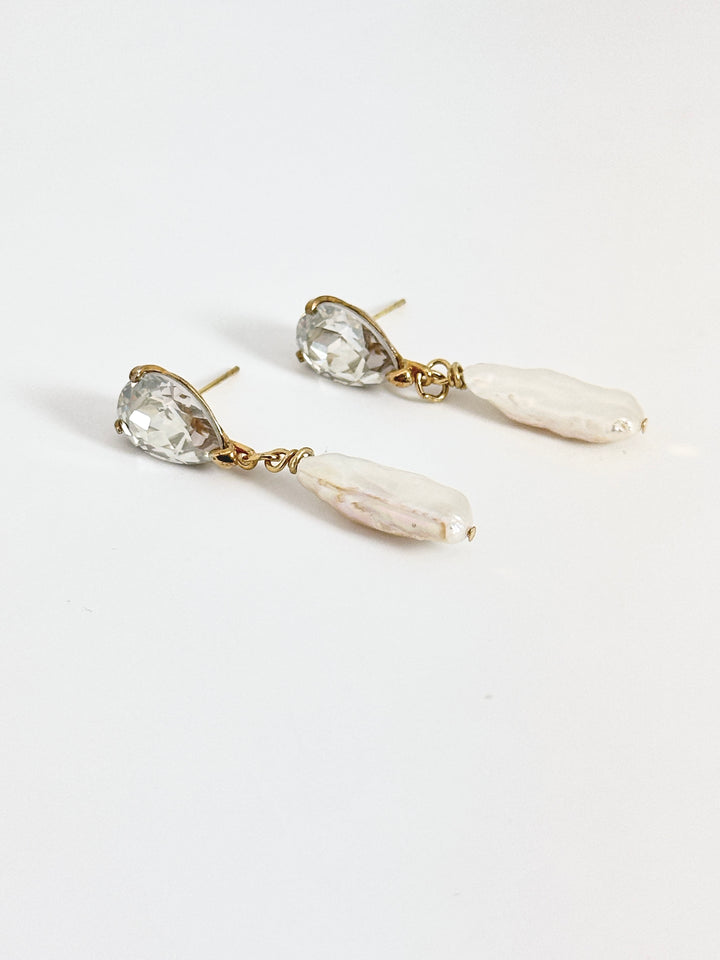 River Pearl Earrings