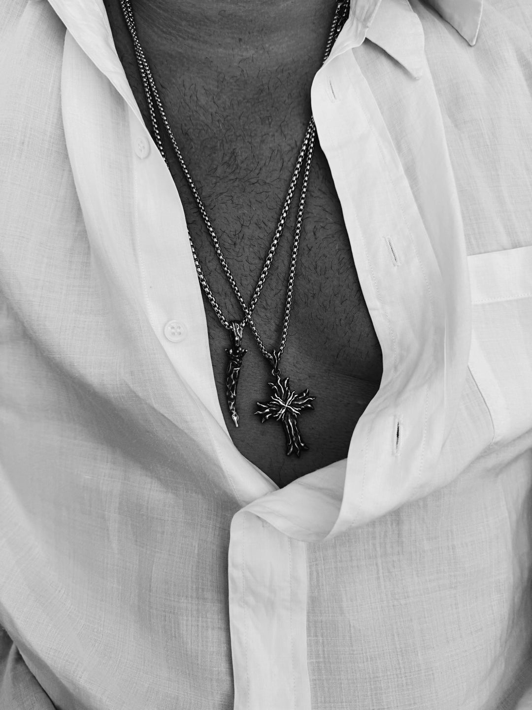 Royal Cross Necklace - Patina Silver