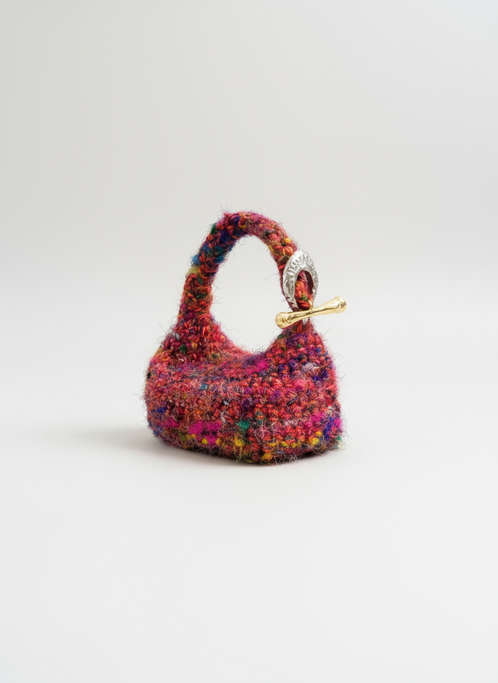Small Gigi Clasp Bag - Silky
