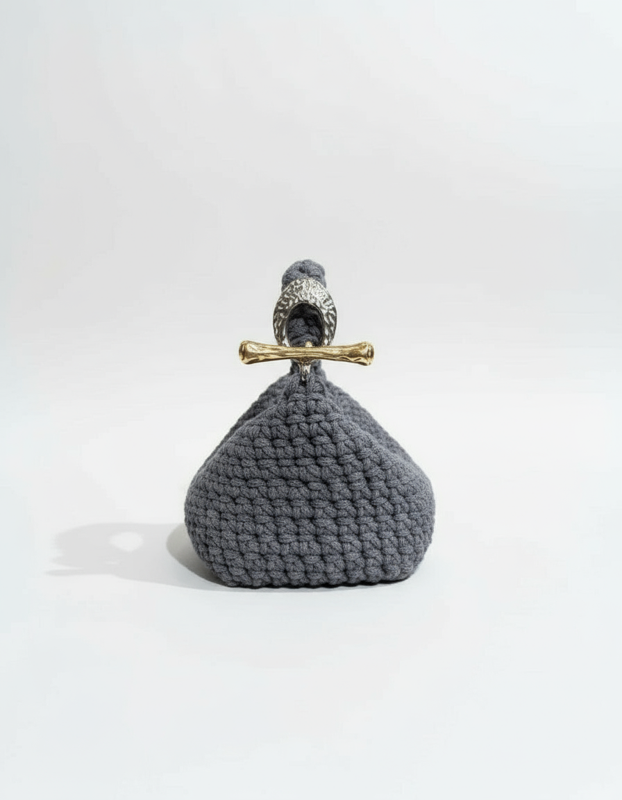 Small Gigi Clasp Bag - Grey