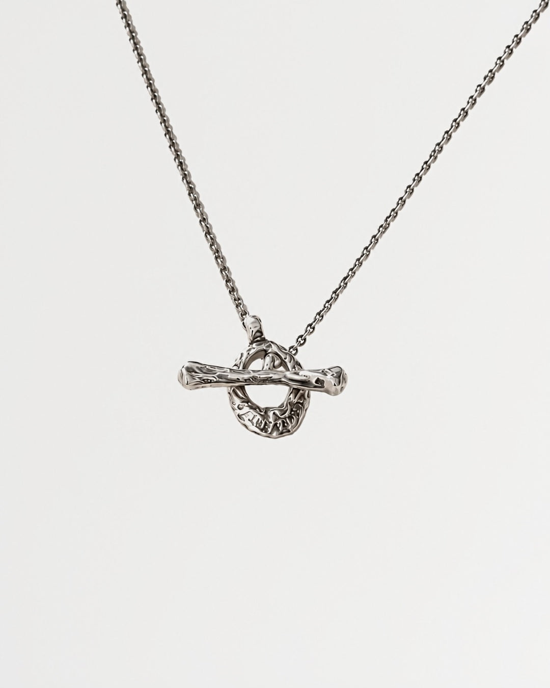 Tiny Clasp Necklace
