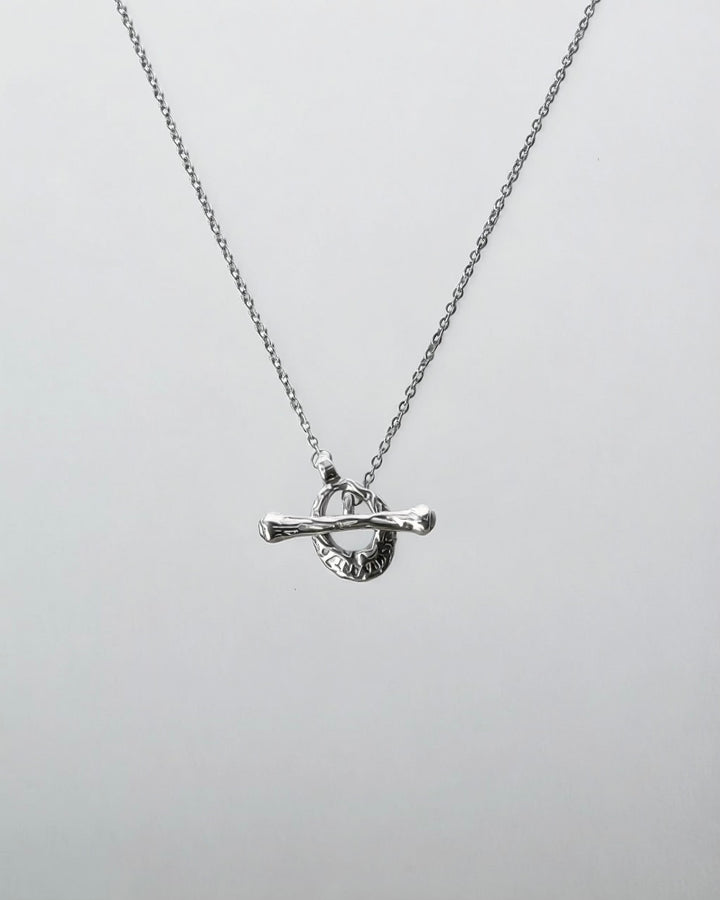 Tiny Clasp Necklace