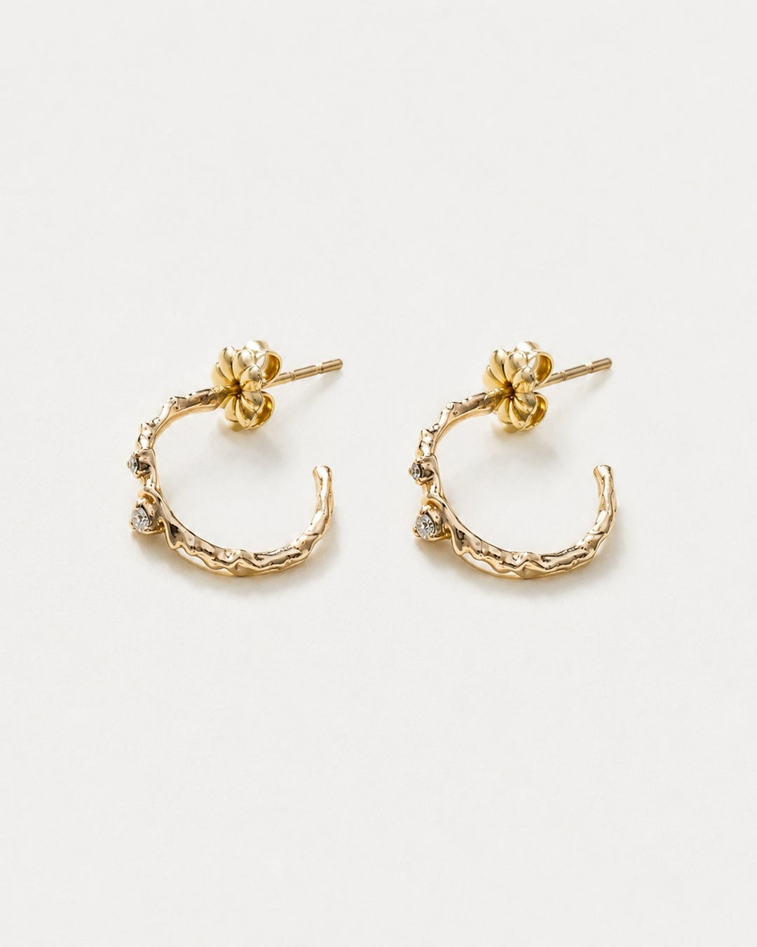 Wavy 14K Gold Diamonds Earrings