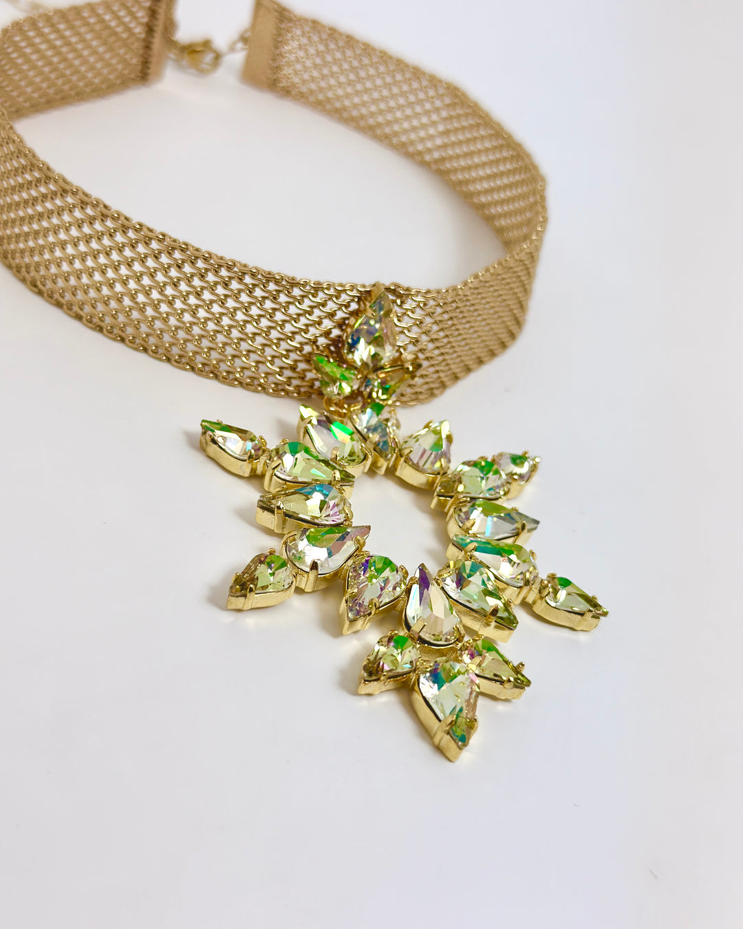 Dew Choker