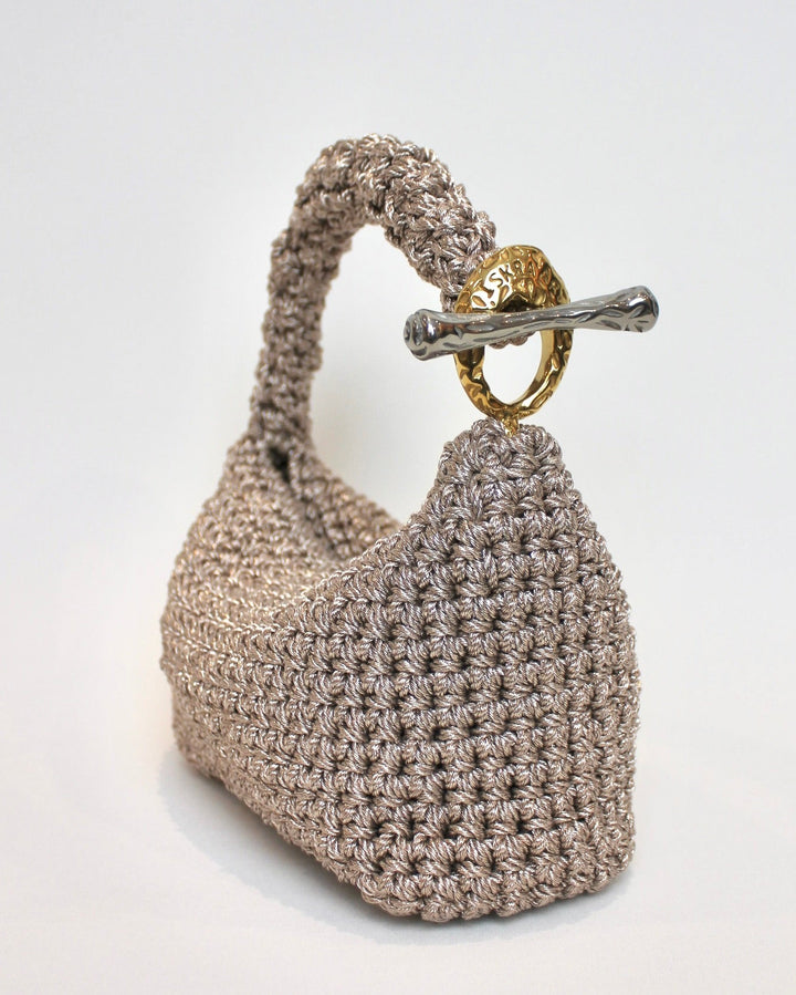 Medium Gigi Clasp Bag - Metallic Platinum