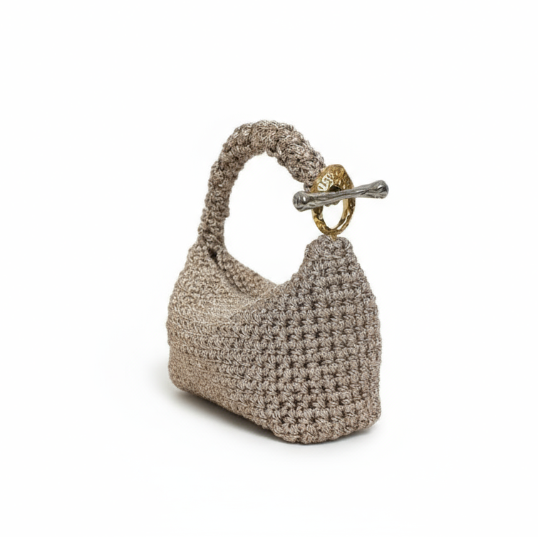 Medium Gigi Clasp Bag - Metallic Platinum