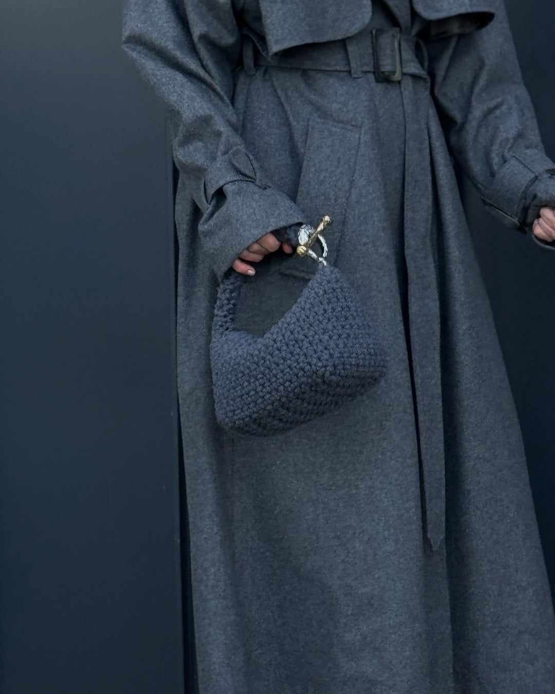 Small Gigi Clasp Bag - Grey