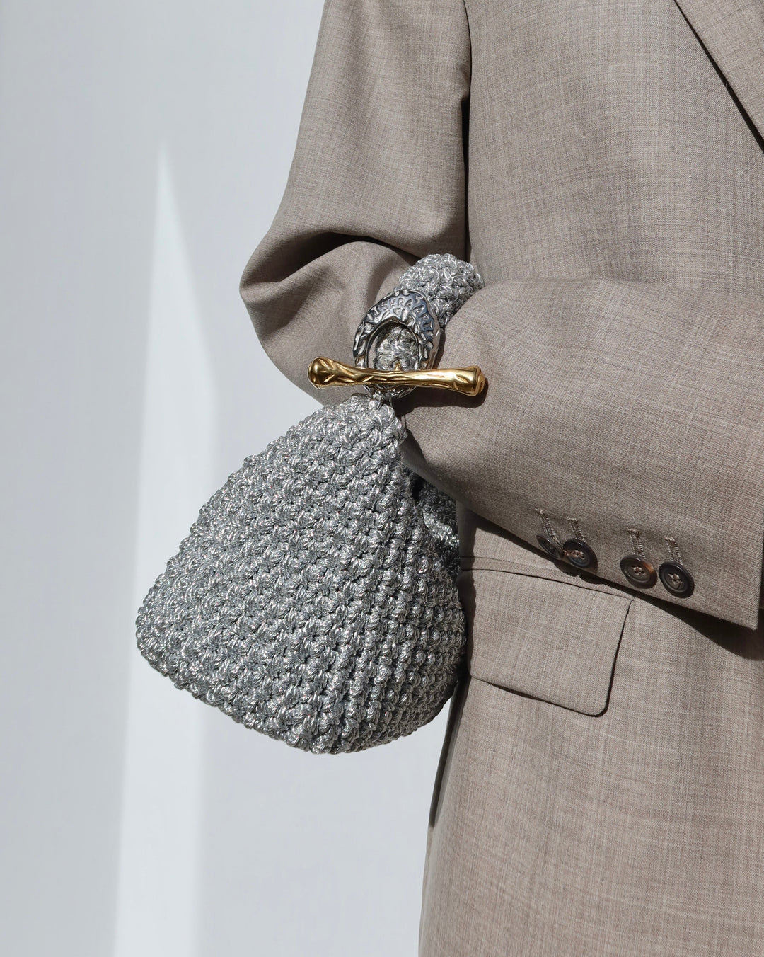 Medium Gigi Clasp Bag - Metallic Silver