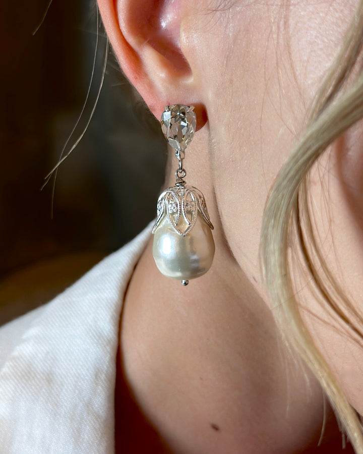 Gothic Grande Pearl Earrings
